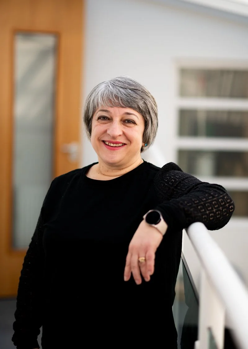 renata-harmsworth-receptionist Renata Harmsworth